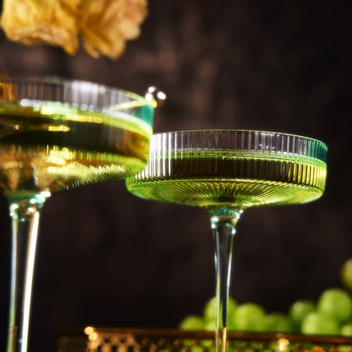 The Wine Savant / Khen Glassware - Wholesale Cocktail/likeur glas - Mintgroene Ripple cocktail- en champagneglazen - set van 28