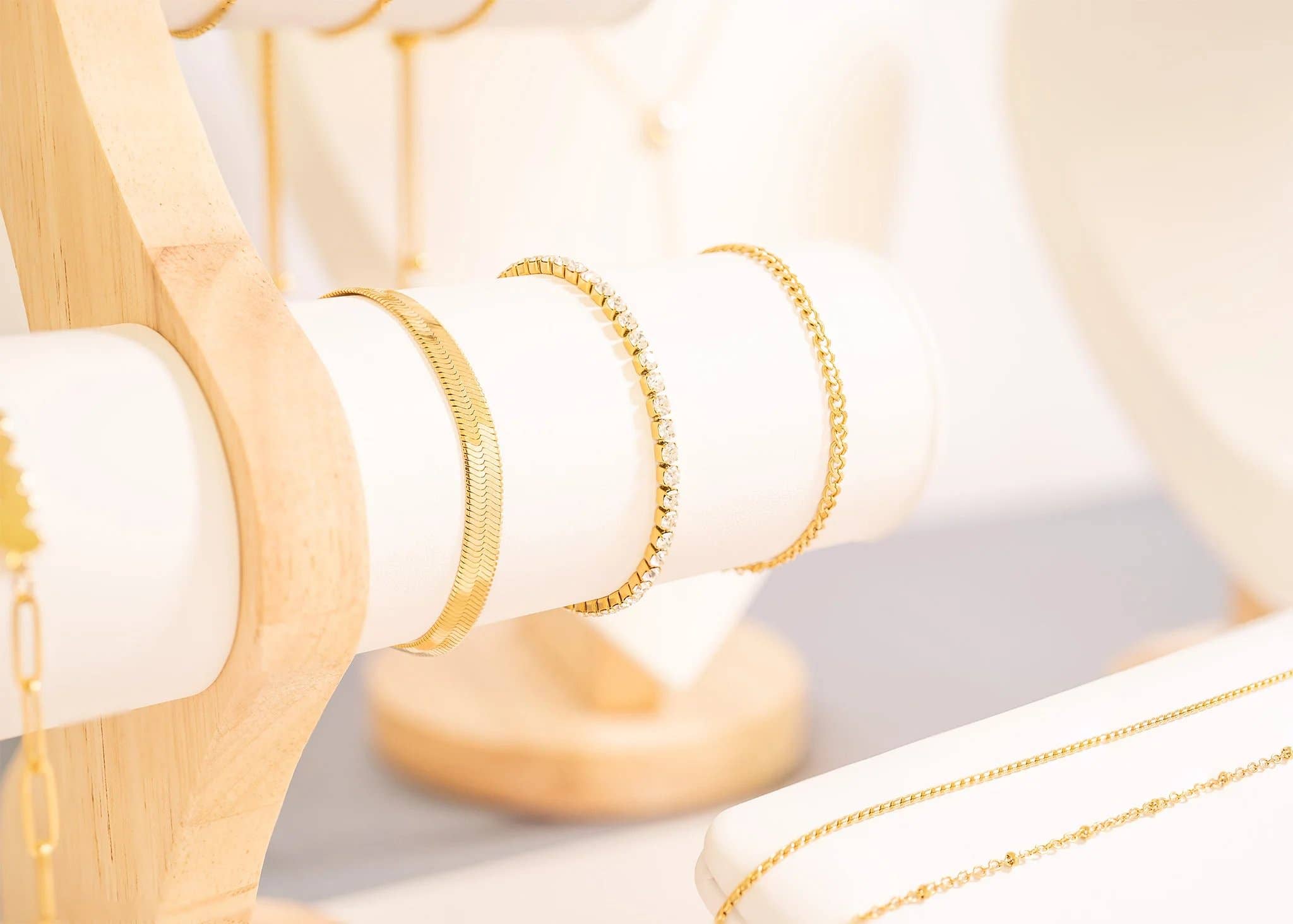 WJW - Venta al por mayor Pulseras de cadenas y eslabones - Pulsera de cadena tipo cubana de acero inoxidable con PVD de oro de 18 quilates y corte de diamante13