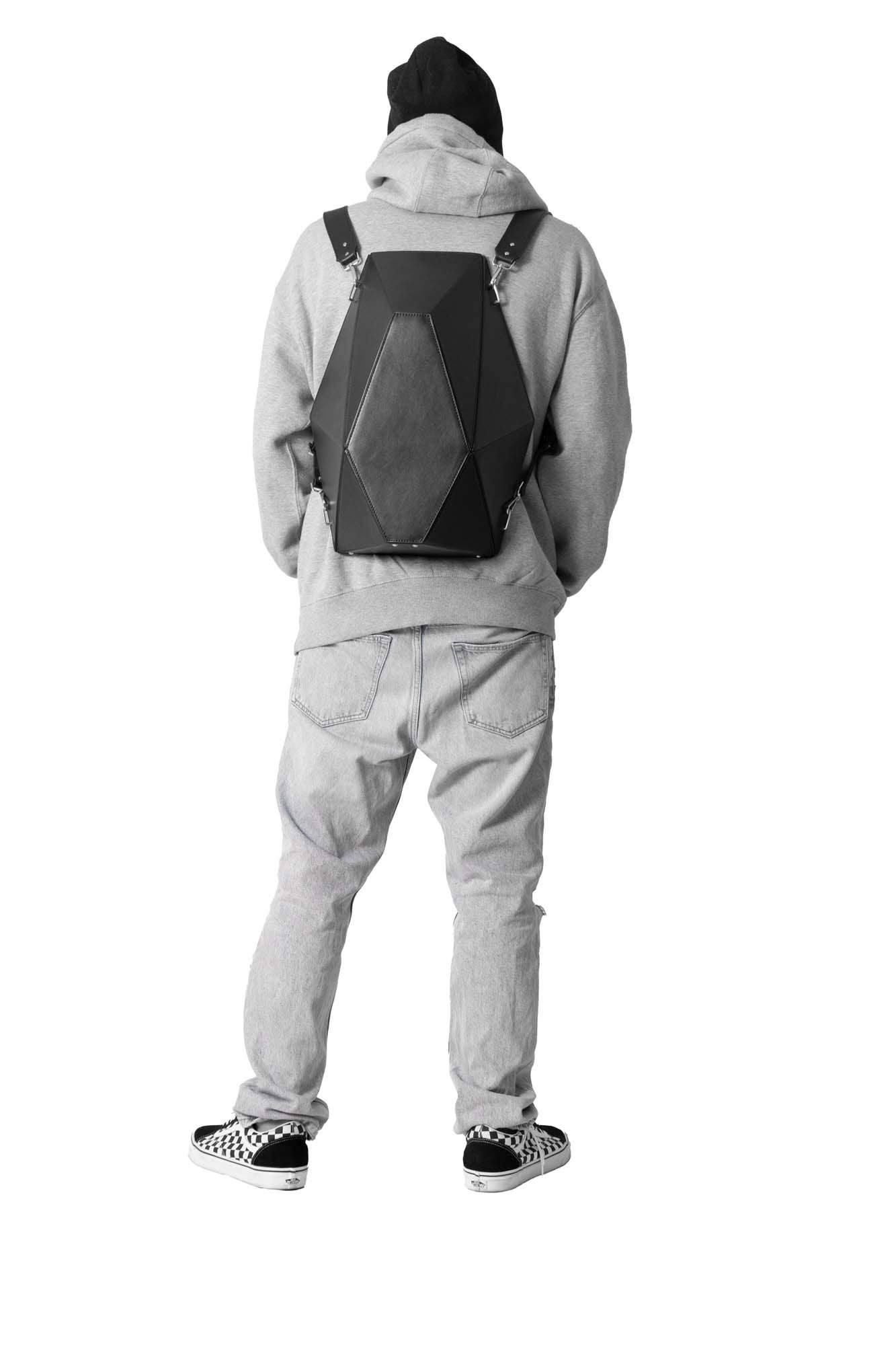 veni morgan - Wholesale Backpack - Women's - mako in black leather1