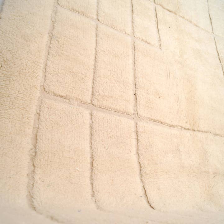 Bohome Living - Wholesale Area Rug - Beni Ouarain Rug 333 x 217cm - Graphic1