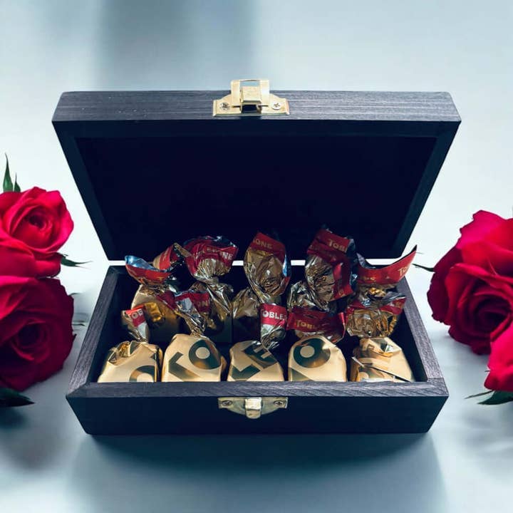 Essentialgiftingâ„¢ - Wholesale Chocolate Box - Chocolate Truffles Wooden Keepsake Box2