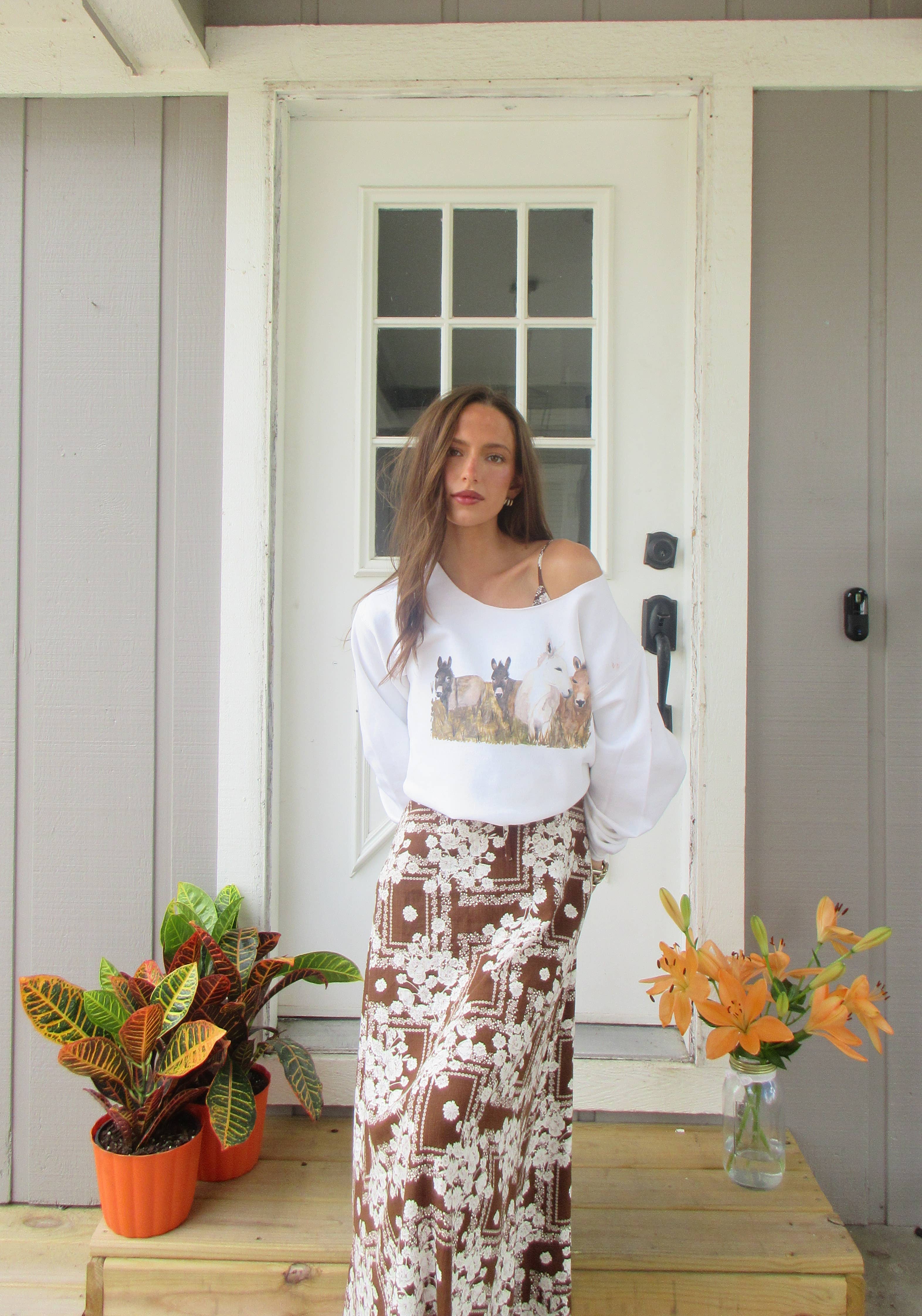 DOLLY ESTELLE - Wholesale Graphic Sweatshirt - Women's - Sweatshirt - Enie Meenie Minie Moe Donkeys1