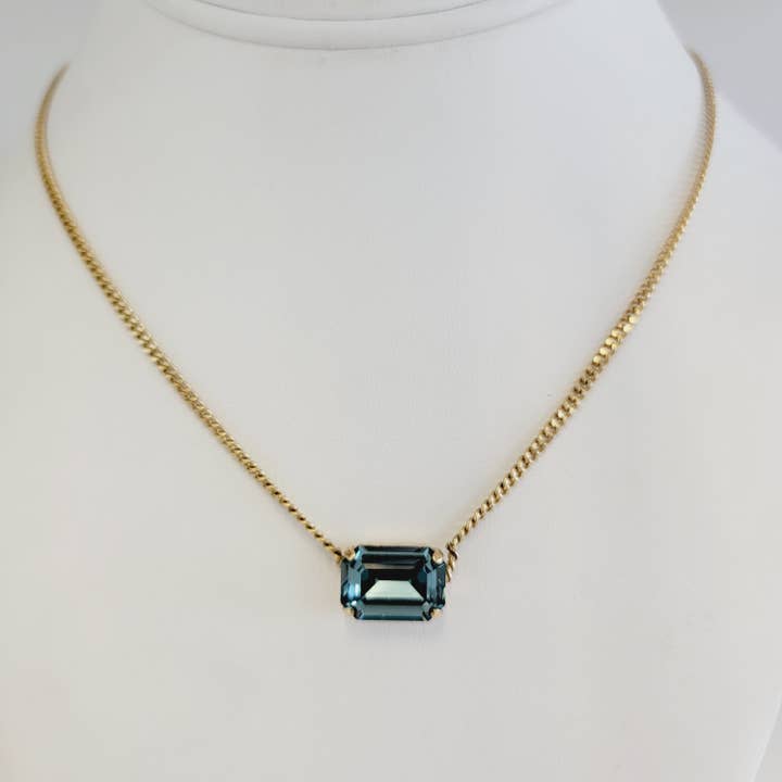 TOVA - Wholesale Pendant/Charm Necklace - Rubin Necklace in Earth, Wind & Fire2