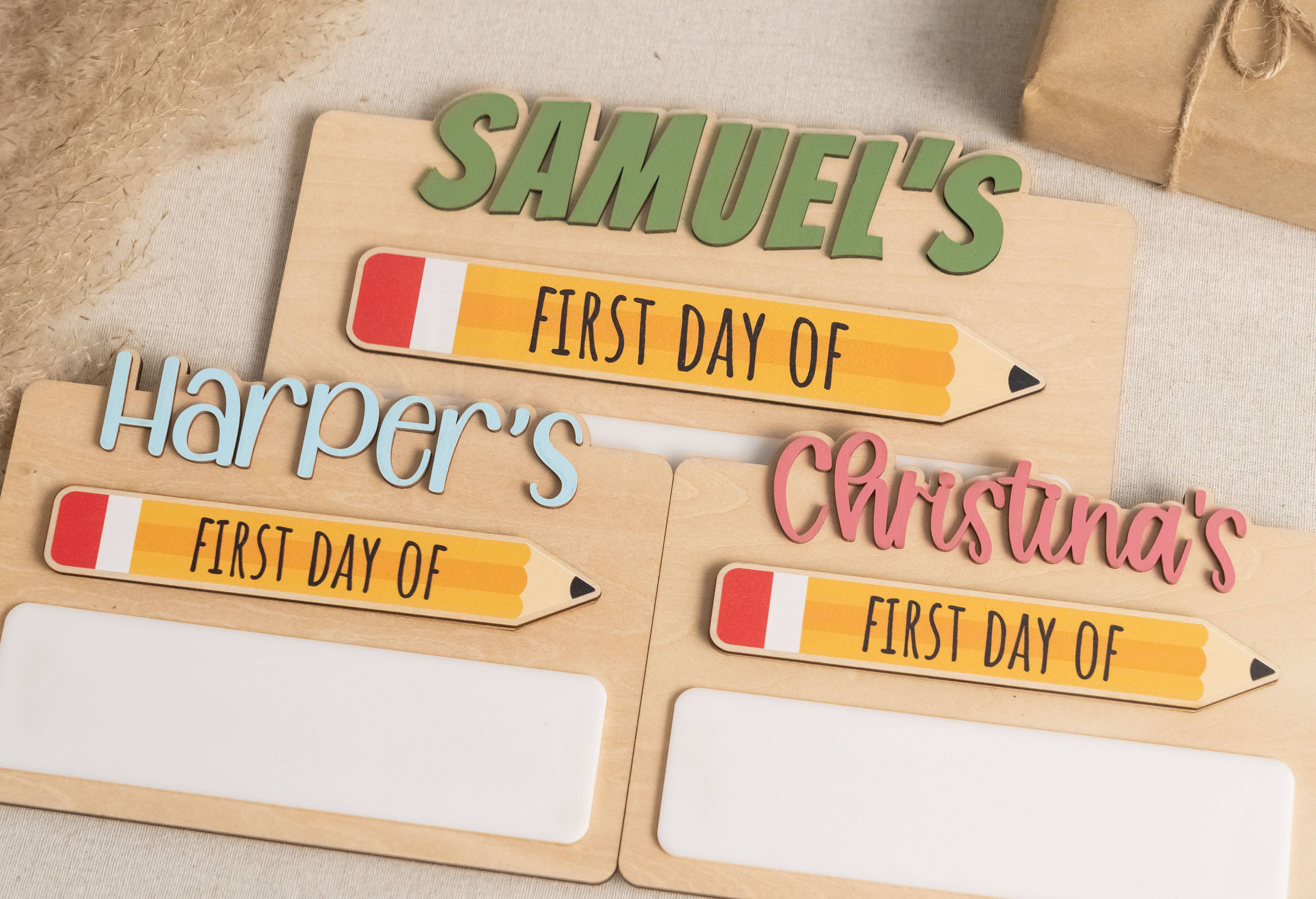 BearCrafts – wholesale Christmas Wall Art – First Day School Sign For Capturing Milestone Memories Y8616