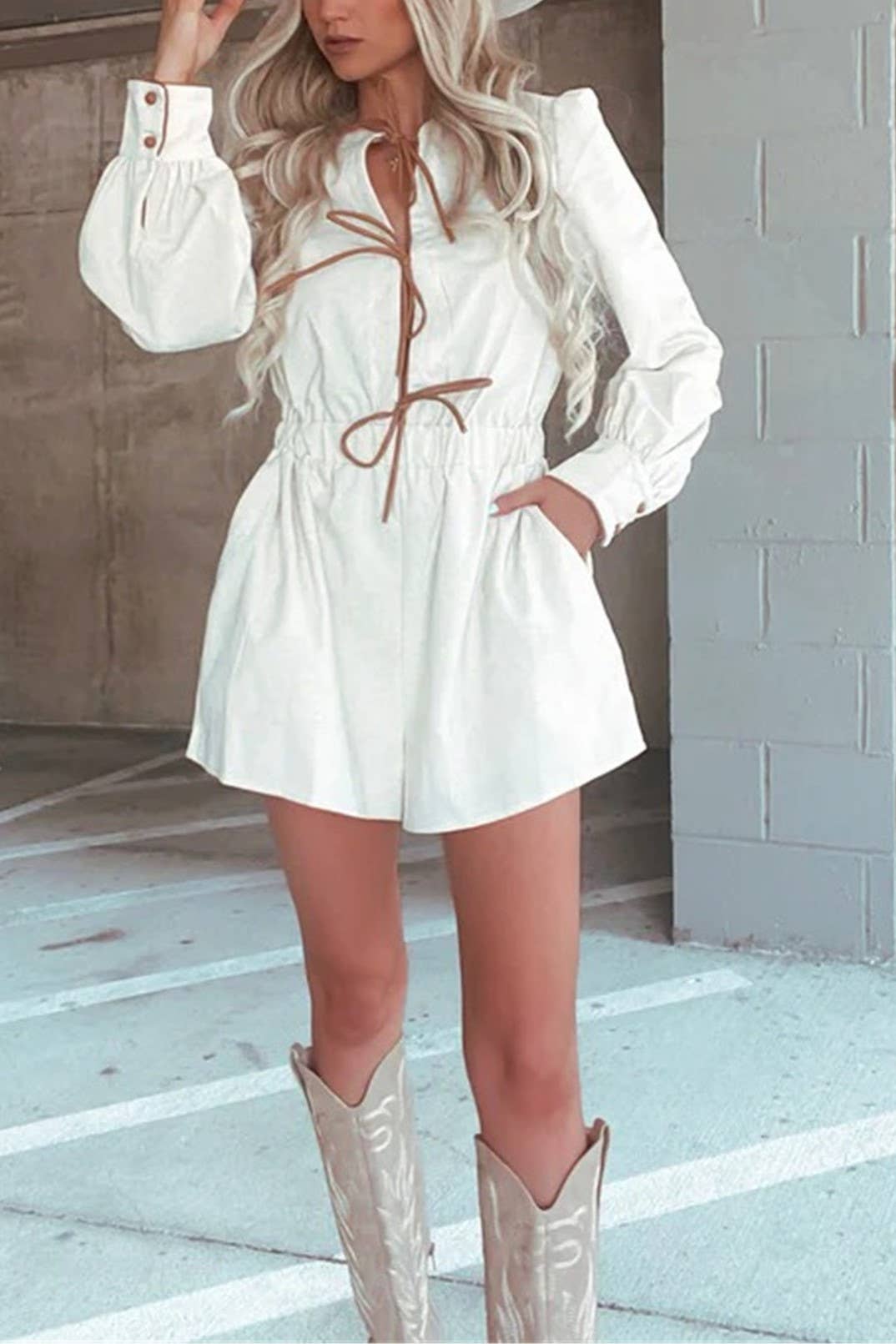Rosa Clothing - Wholesale Romper - Women's - contrast bow tie front closure long sleeve romper17
