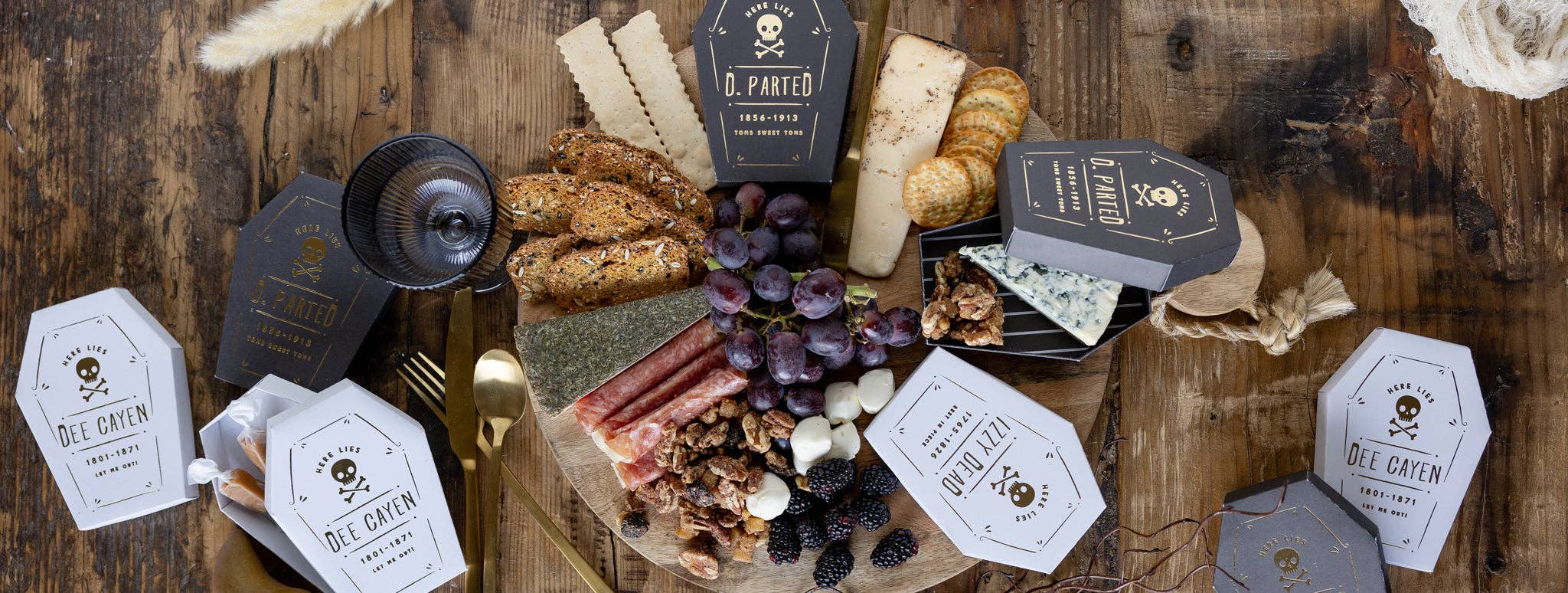 My Mind’s Eye - Wholesale Party Favor Bag/Box - HAL1108 - Coffin Treat Boxes3