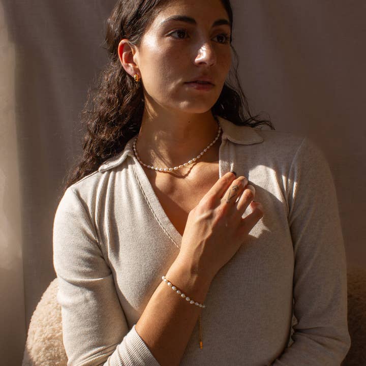 CARIS Jewelry - Wholesale Beaded Bracelet - Isadora Pearl Bracelet4