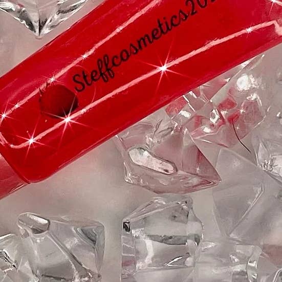 Strawberry Lipgloss för wholesale av Steffcosmetics2021