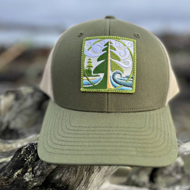 Gorra de Camionero de Cedro Costero: Árboles Antiguos en el Pacífico para venta al por mayor de Bough & Antler Northwest Goods
