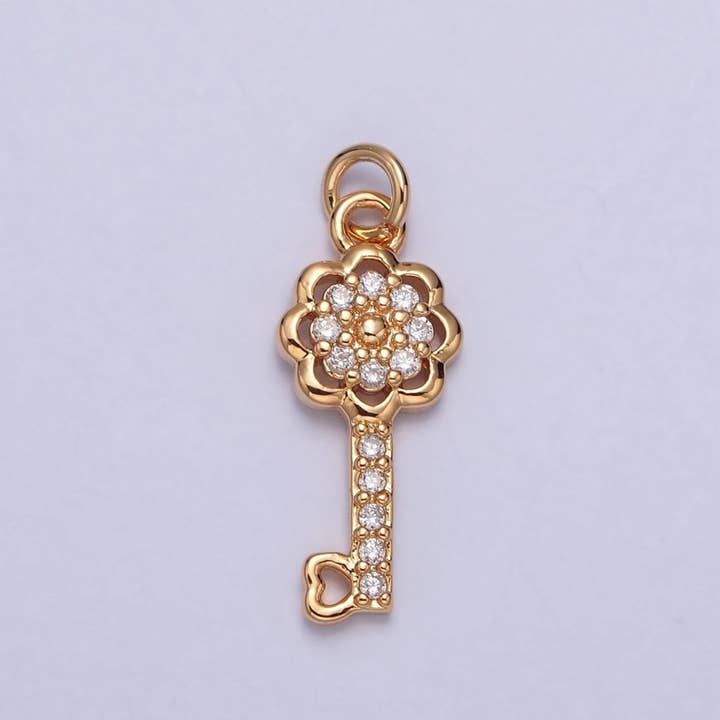 Colgante de Flor Delicada en Forma de Corazón con Micro Pavé de CZ en Oro | X-247 para venta al por mayor de Aim Eternal