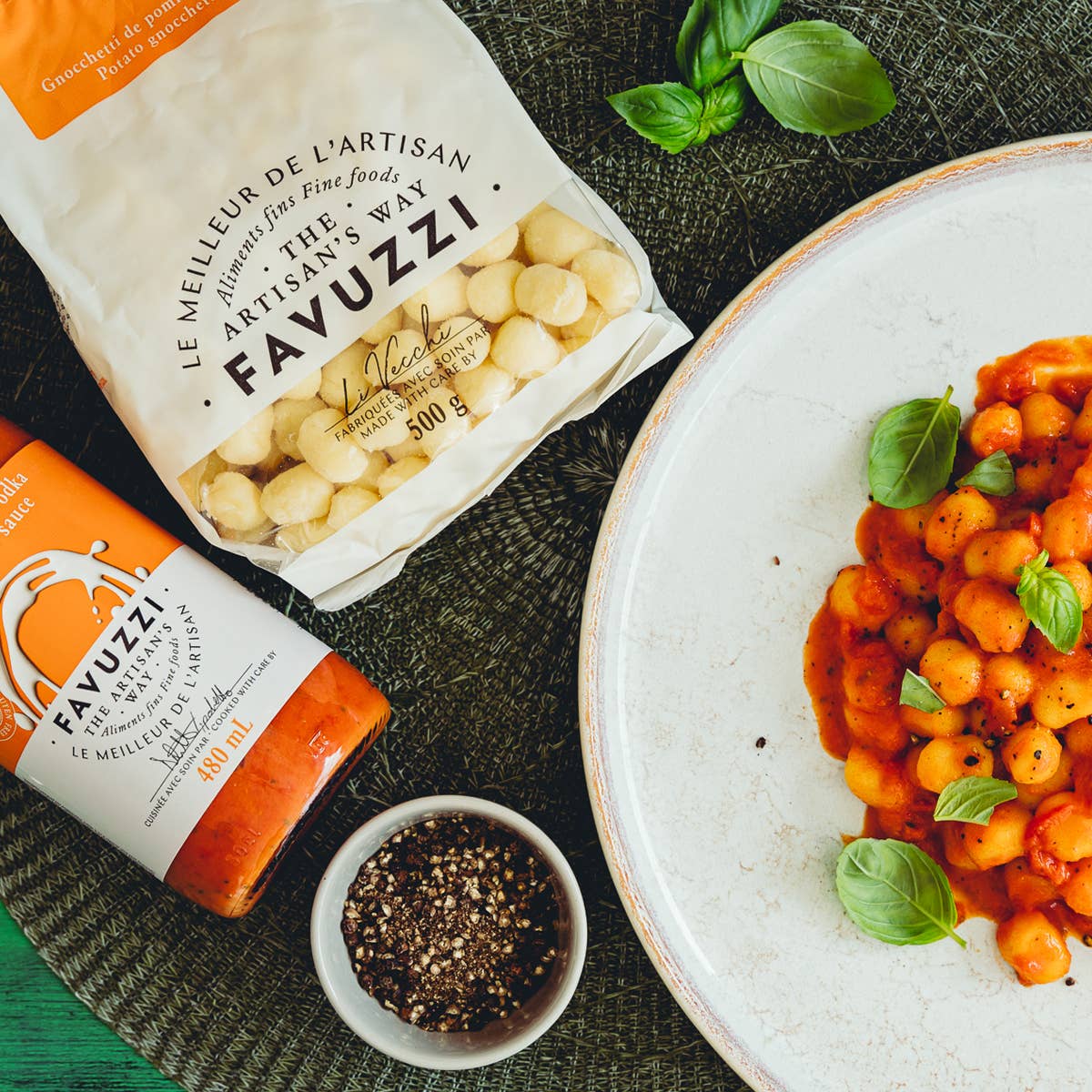 Favuzzi (Canada) - Wholesale Pasta Sauce - Vodka Sauce4