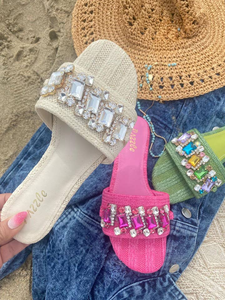 Pazzle - Wholesale Sandals - Women's - STEPPY-01 Women's Flat Embellished Summer Sandal