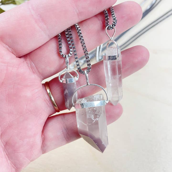 Ewelina Pas Jewelry - Wholesale Pendant/Charm Necklace - Silver Lithium Quartz Slice Necklace1