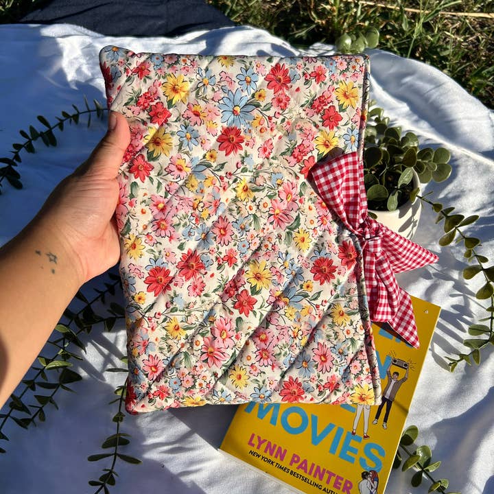 DaintyLuxeAU - Wholesale Book cover - Red Floral Book Sleeve