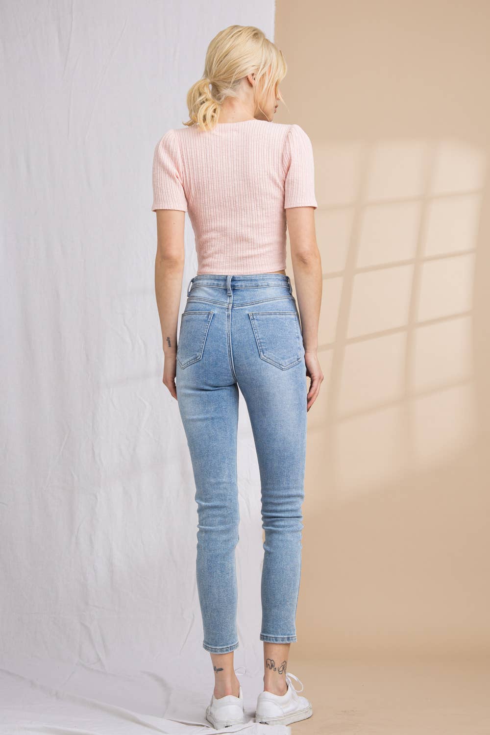 LENA - Wholesale Knit Top - Women's - Knit Rib Short Sleeve Sweet Heart Neck Cinched Top1