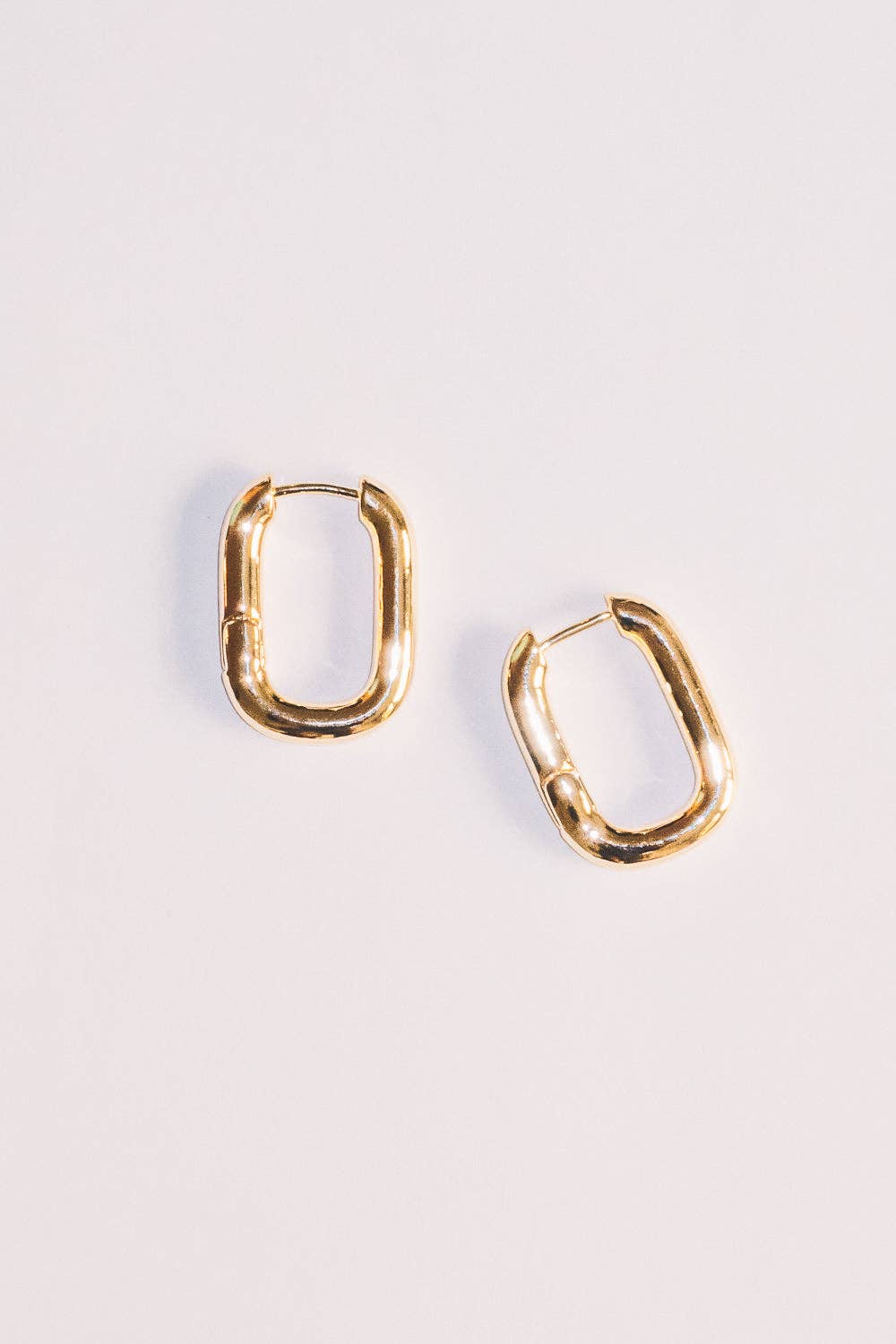 Janna Conner - Wholesale Huggie Earrings - Addie Huggie Hoops | 18k Gold Plating1