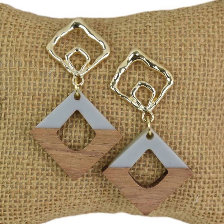 David Christopher's Collection - Wholesale Dangle Earrings - 2" Kathy Earrings in Gray0