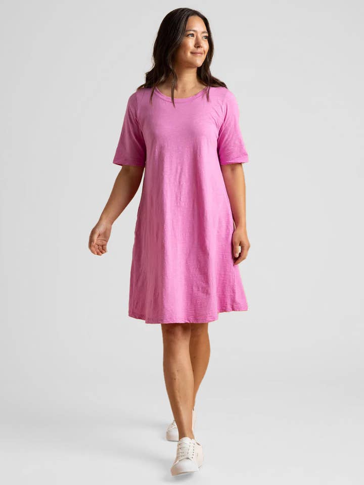 Robe t-shirt Good - Dahlia pour la vente par and for Good