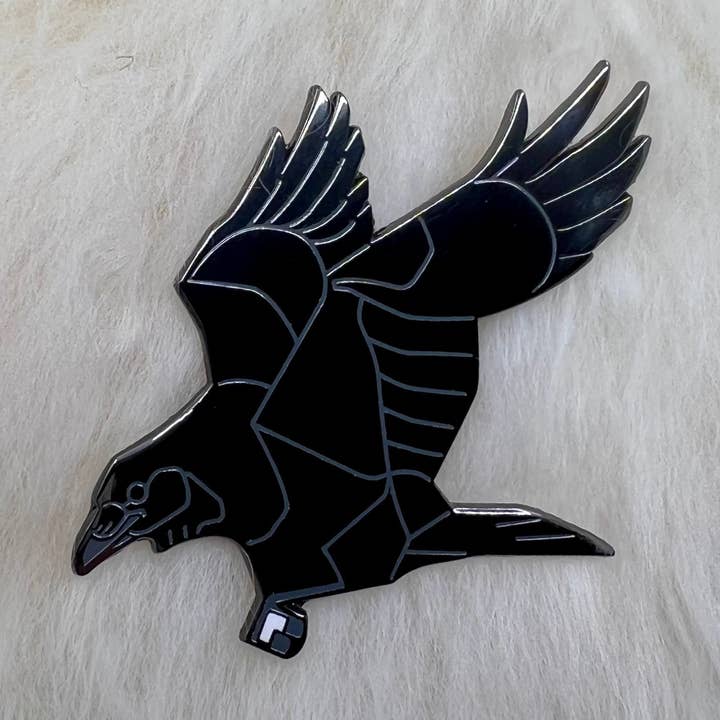 Roamin' Bison Workshop - Venta al por mayor Botón/prendedor - Alfiler esmaltado duro de cuervo | Alfiler de cuervo | Alfiler de cuervo | Alfiler de pájaro | Ar0