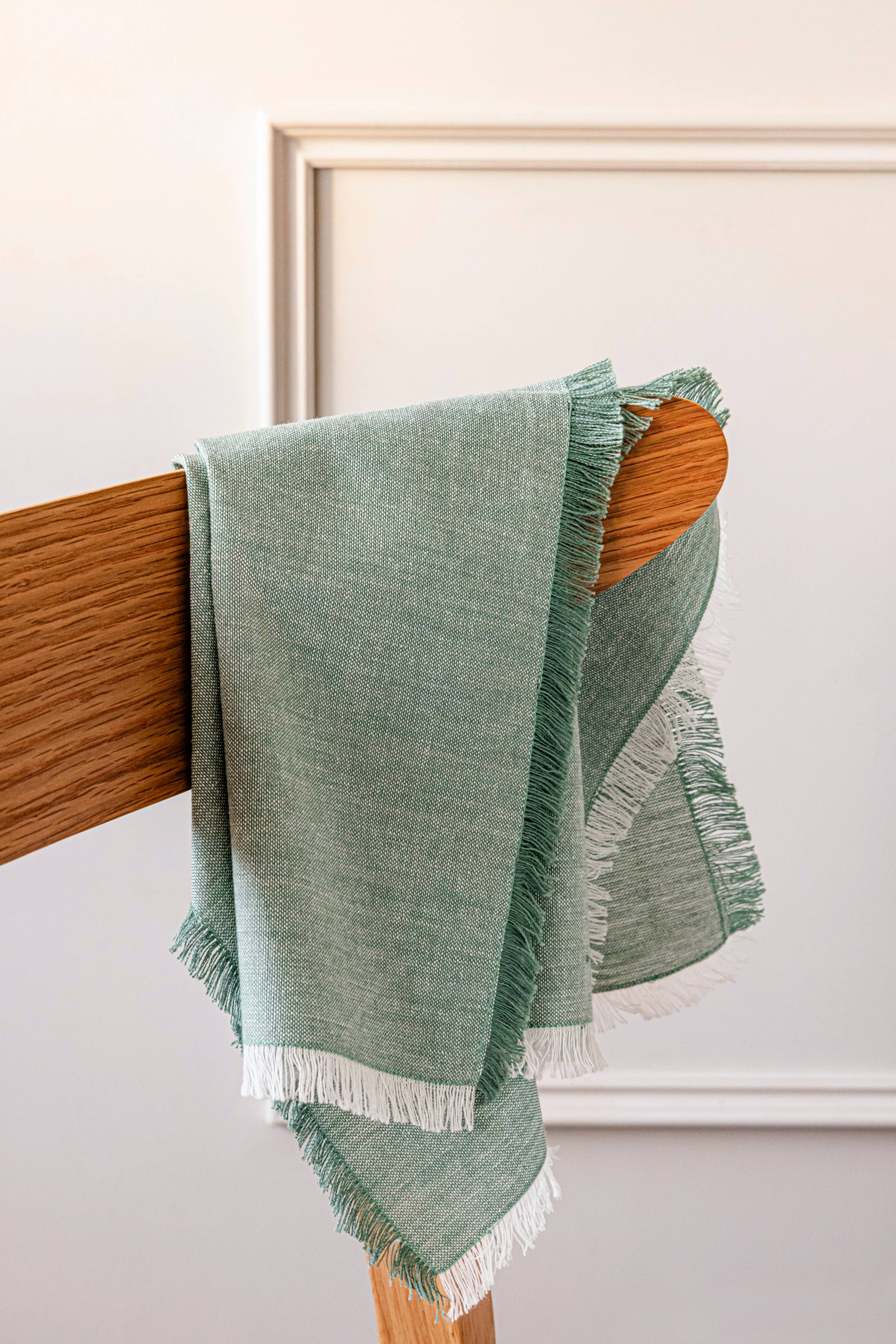 over&back - Wholesale Dinner & Cloth Napkin - Frayed Chambray Napkins – Set of 415