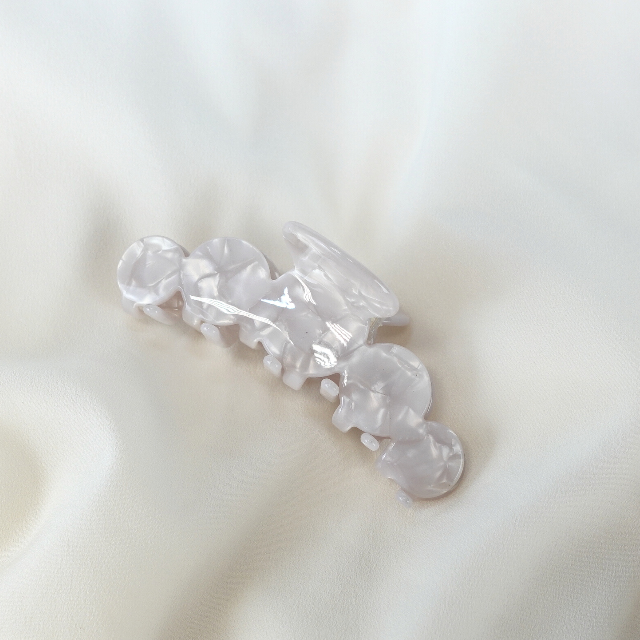 Love Attack - Wholesale Hair Clip - Women's - Nefeli Cellulose Acetate Minimalist Cloud Hair Claw Clips2