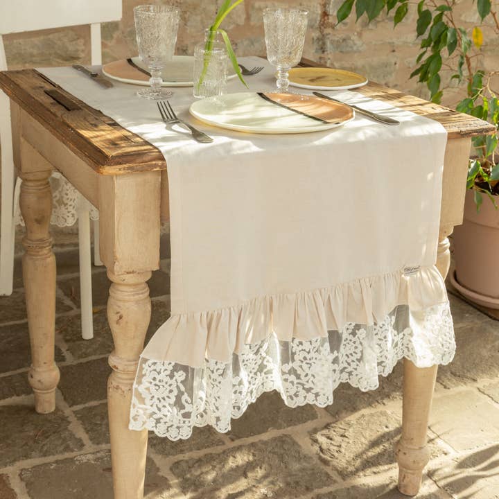 Runner Promenade Flora for wholesale by Chez Moi