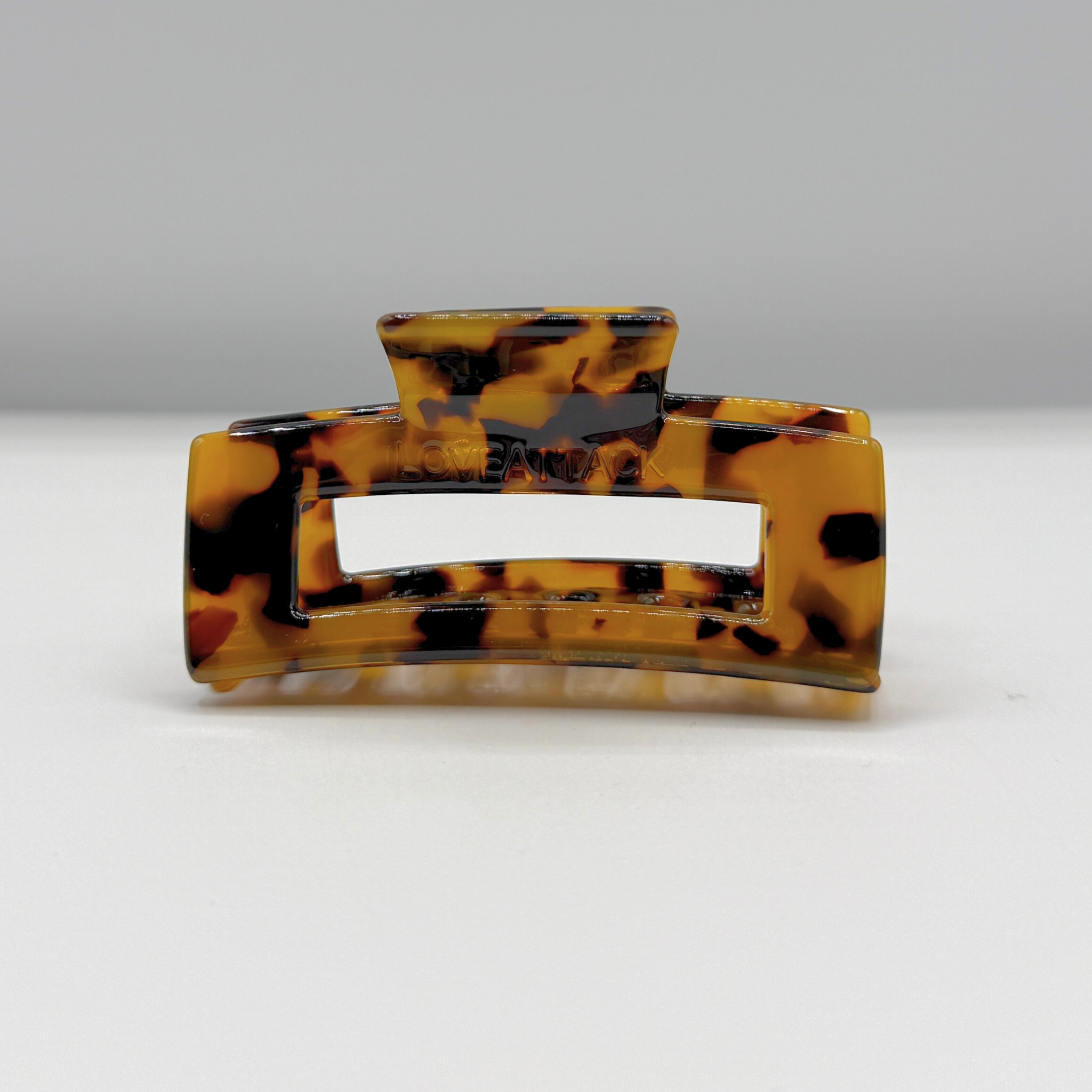 Love Attack - Wholesale Hair Clip - Women's - Sara Cellulose Acetate Hair Claw Clips41