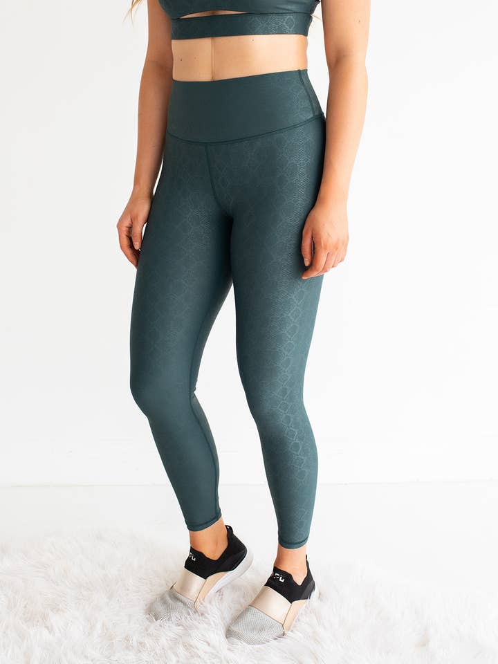 Legging Apex En Apenas Ahí para venta al por mayor de Beyond Athletica