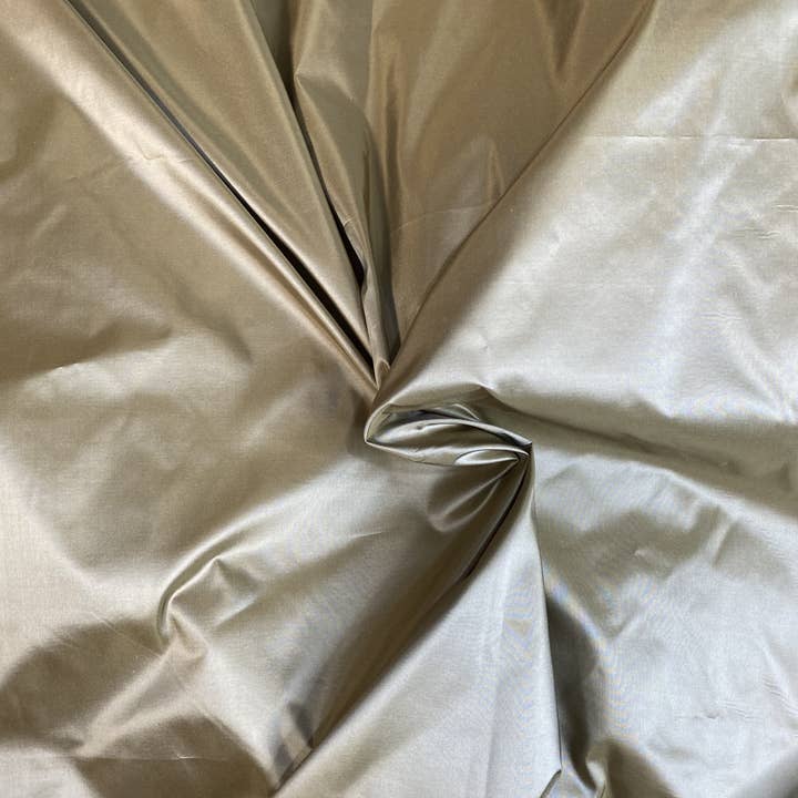 Fancy Styles Fabric - Wholesale Fabric - NEW Lady Lisa Designer 100% Silk Taffeta Fabric Solid Light Gold2
