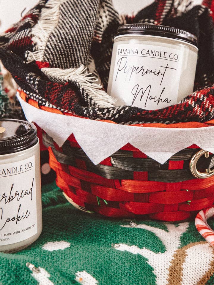 Peppermint Mocha 8oz for wholesale by Tamana Candle Co.