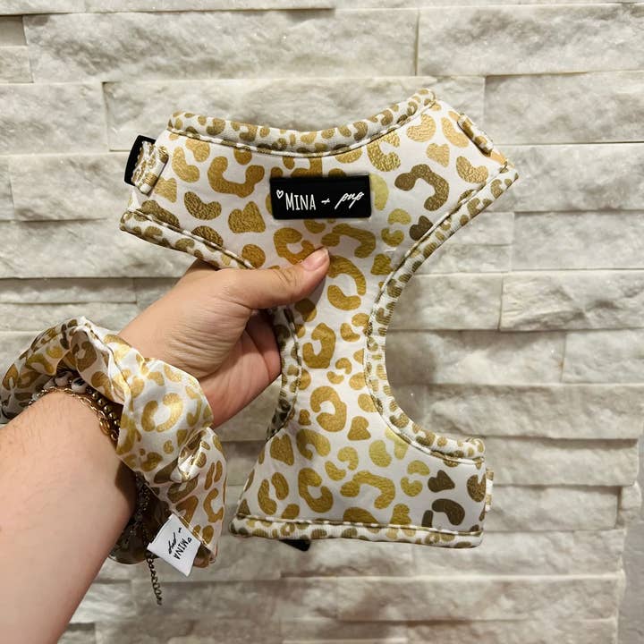 Mina + Pup - Wholesale Scrunchie - Women's - YOU’RE SO GOLDEN MATCHING HAIR SCRUNCHIE1