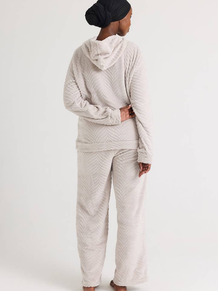 Cosy Chevron Set in Almond for wholesale on Faire2