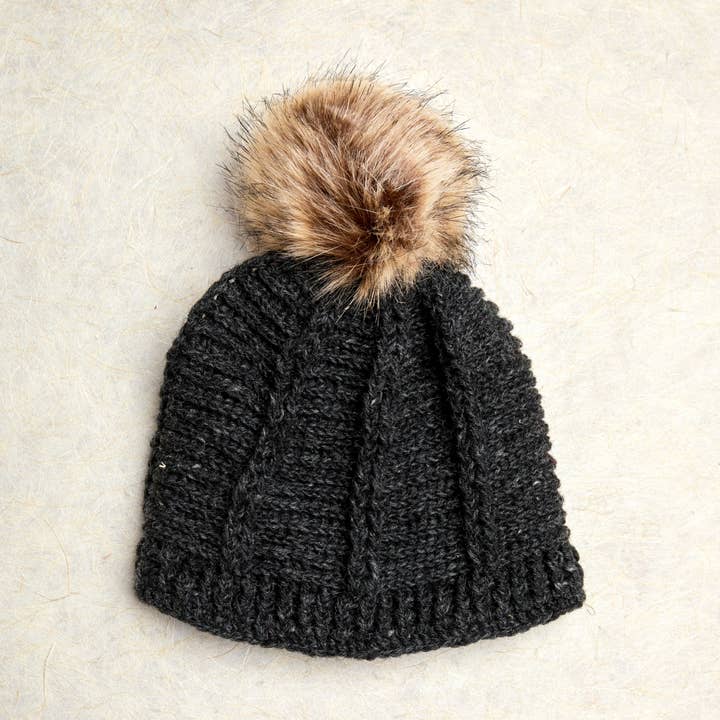 Brecken Charcoal l Gorro con Pompón para venta al por mayor de By Many Hands