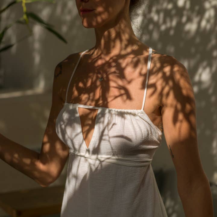 loom.ist - Wholesale Dress - Women's - Sile Maxi Halter Lace-Up Dress