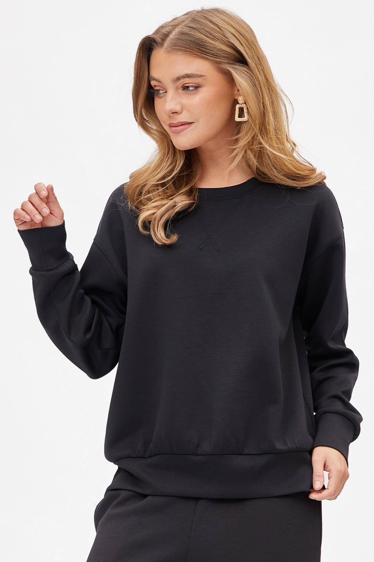 Dear Scarlett - Wholesale Lounge Set - Women's - Crew Neck Pullover + Jogger Set TRVSET-MALIBU18