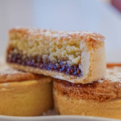 Raspberry Almond Bakewell Tart and other Purchase Wholesale fond tarte flambée. Free Returns & Net 60 Terms on Faire trending on Faire.