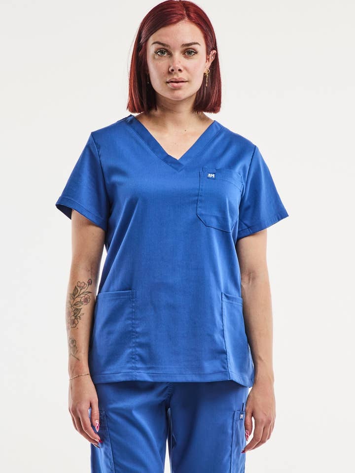 AELIN - Wholesale Healthcare Uniform - Women's - EMMA Jogger - Tenue médicale - Femme - Bleu roi4