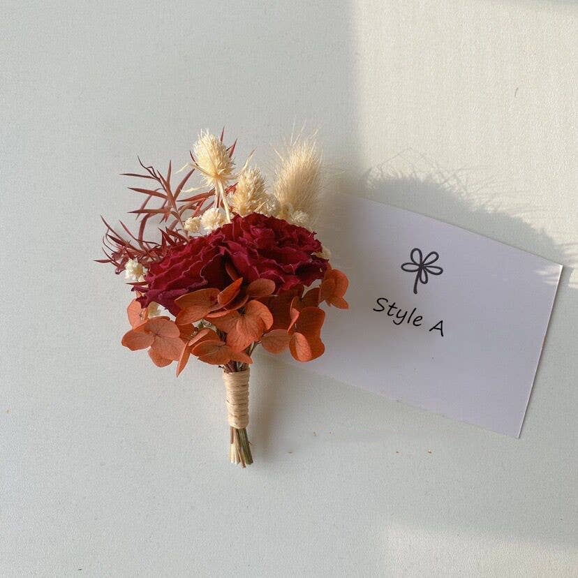 Sweet Home Deco - Wholesale Dried/Pressed Flowers - Boho Greenery Mini Floral Bouquet, Dried Flower Boutonniere0