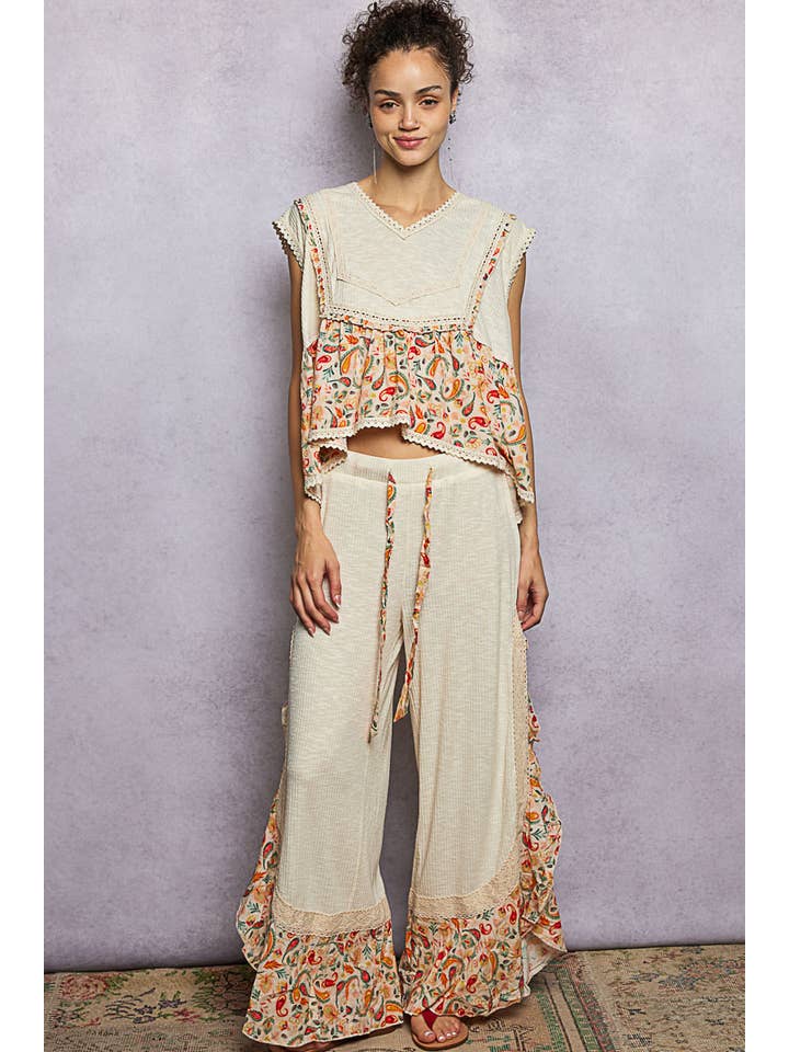 Pol Clothing - Wholesale Pants - Women's - Floral Pattern Ruffle Detail Ribbed Knit Pants24