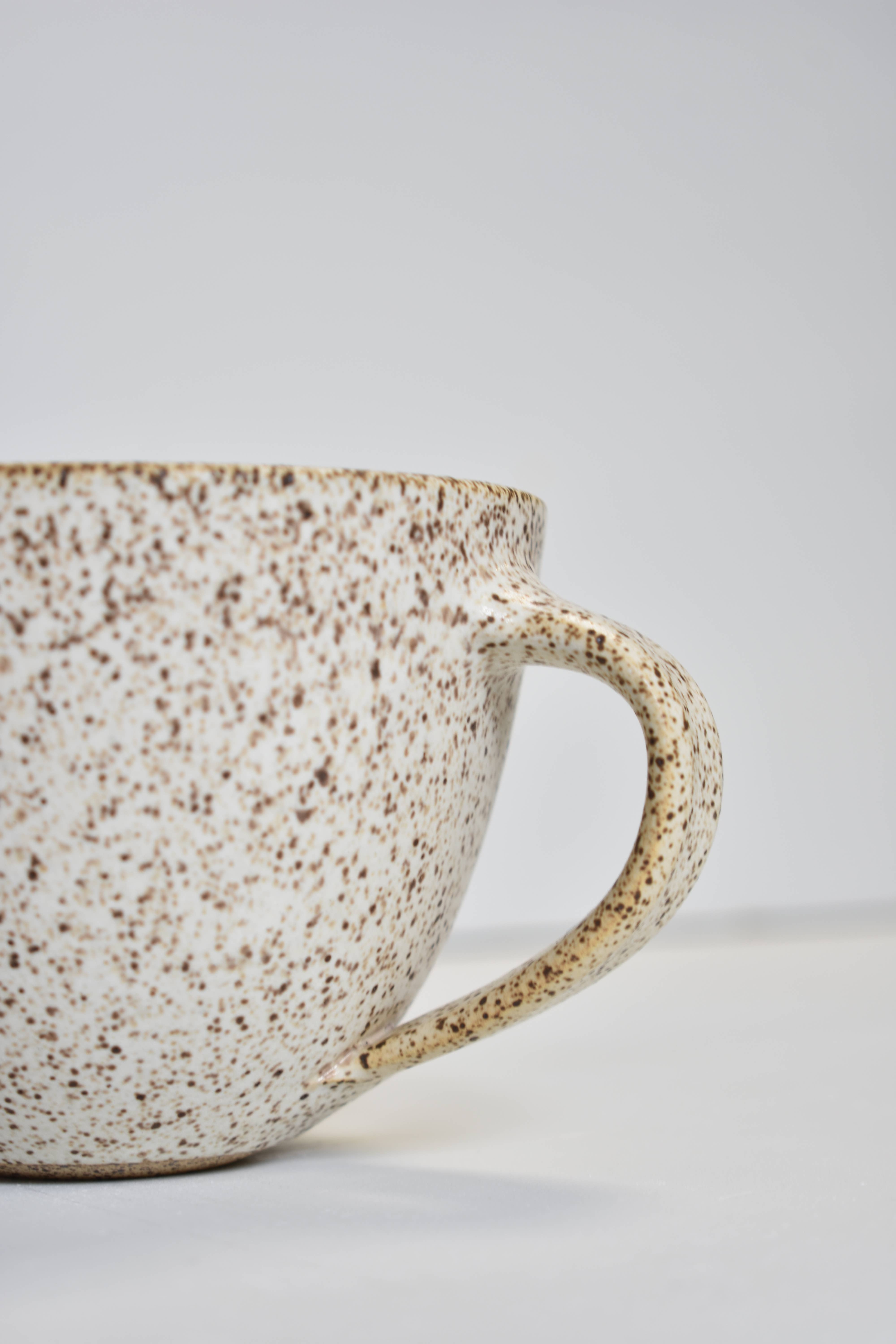 Wyatt's Wheel – Engroshandel Kaffekrus – Håndlavet keramisk lattekrus - tekop1