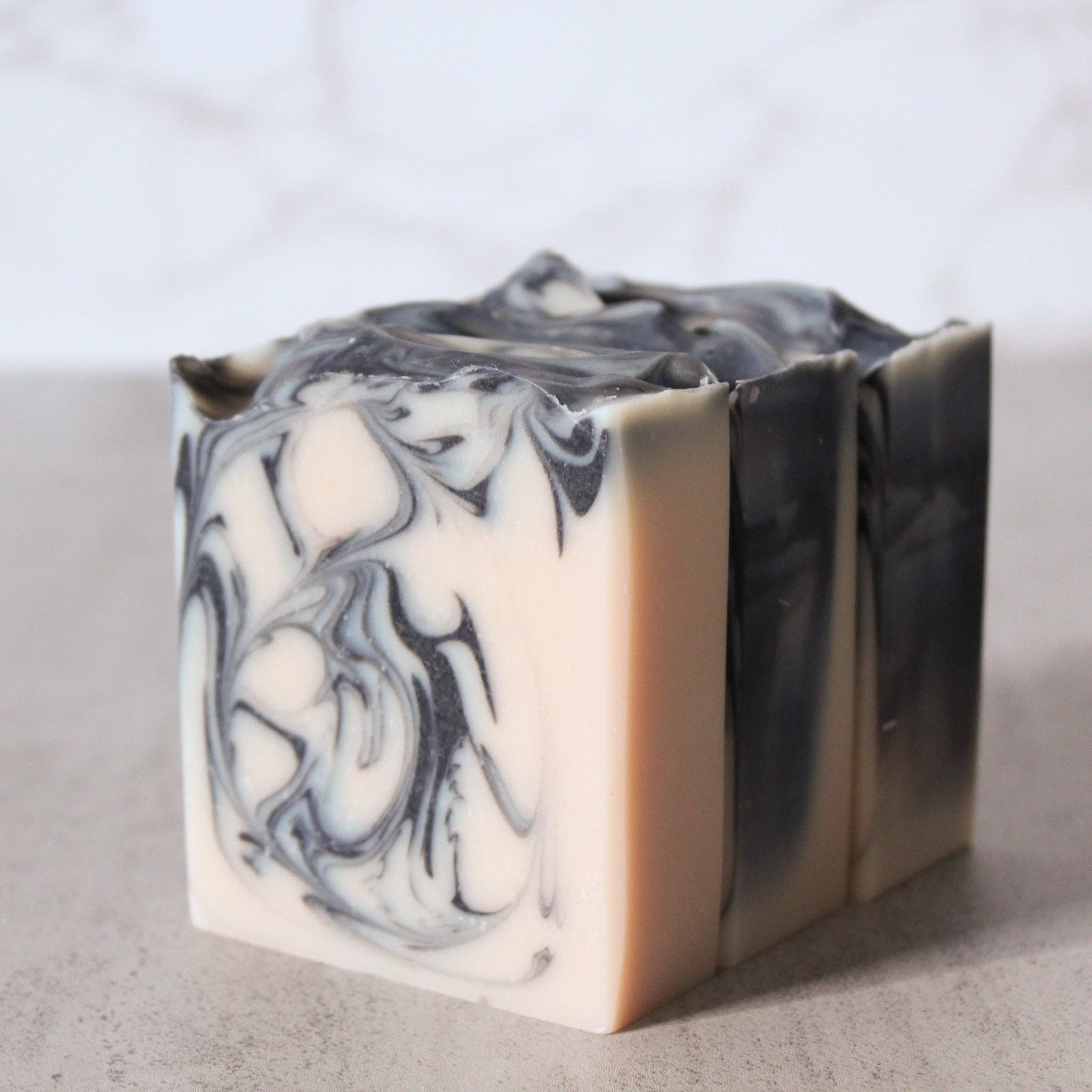 Himua Ni - Wholesale Bar Soap - Dark Lavender & Oak | Handcrafted Goat Milk Soap2