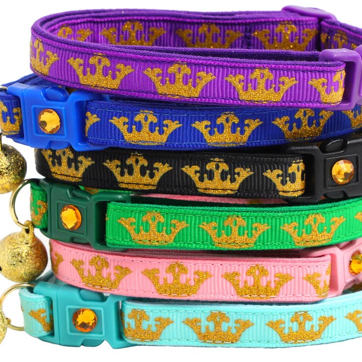 Guldkrone Kattehalsbånd med Sikkerhedslås for engroshandel hos From Pugs to Persians Pet Accessories, LLC