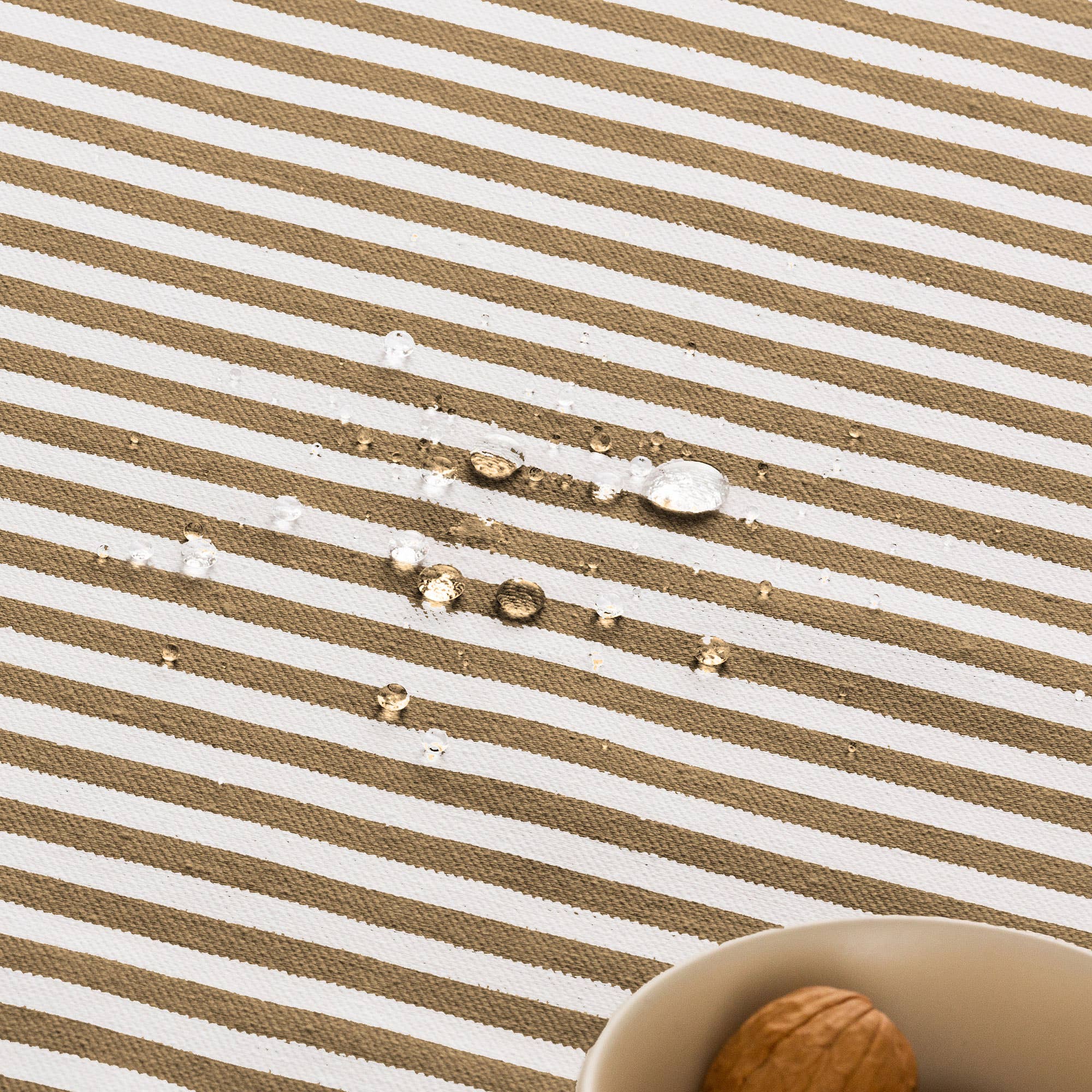 GAMUSI - Vente Nappes - Nappe anti-taches coton toucher tissu rayures ARENZA21