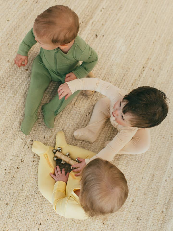 Bébé Sunny - Wholesale Bodysuit (Non-Footed) - Baby - Core Onesies4