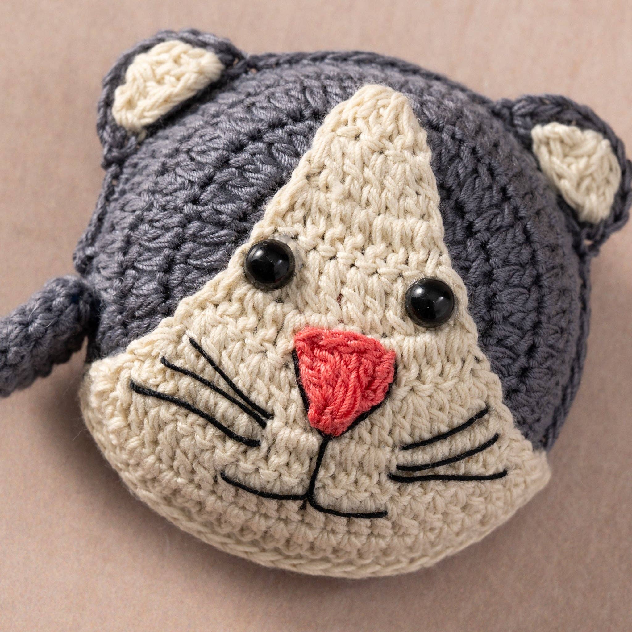 Ten Thousand Villages - Vente Mètre ruban - Ruban à mesurer pour chat Meo2