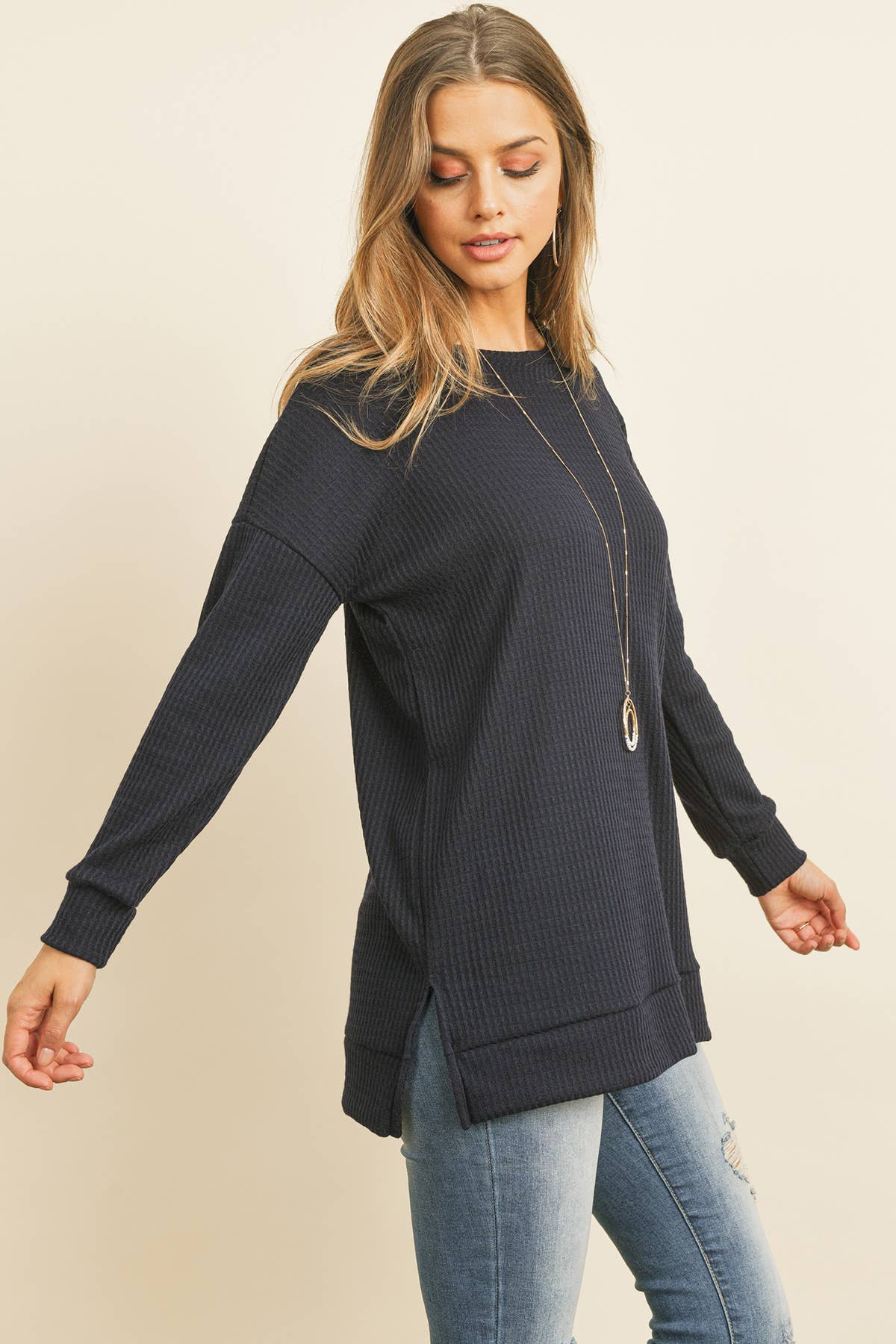 You & Me – wholesale Tunic sweater – Women’s – YMT20075V-BRUSHED WAFFLE ROUND NECK SIDE SLIT SWEATER15