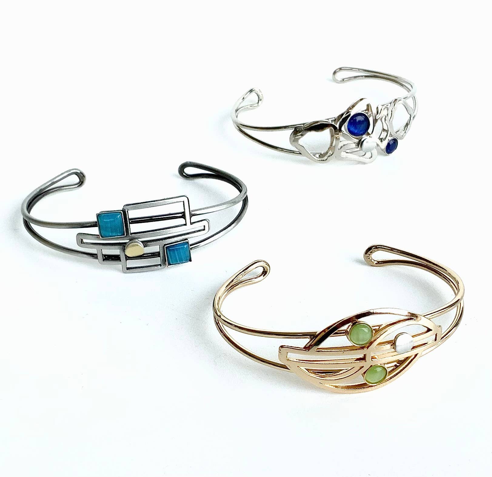 Christophe Poly / Crono Design - Vente Bracelet manchette - BRACELETS (B) - Manchette en fil en tailles 1 et 2, toutes deux ajustables50