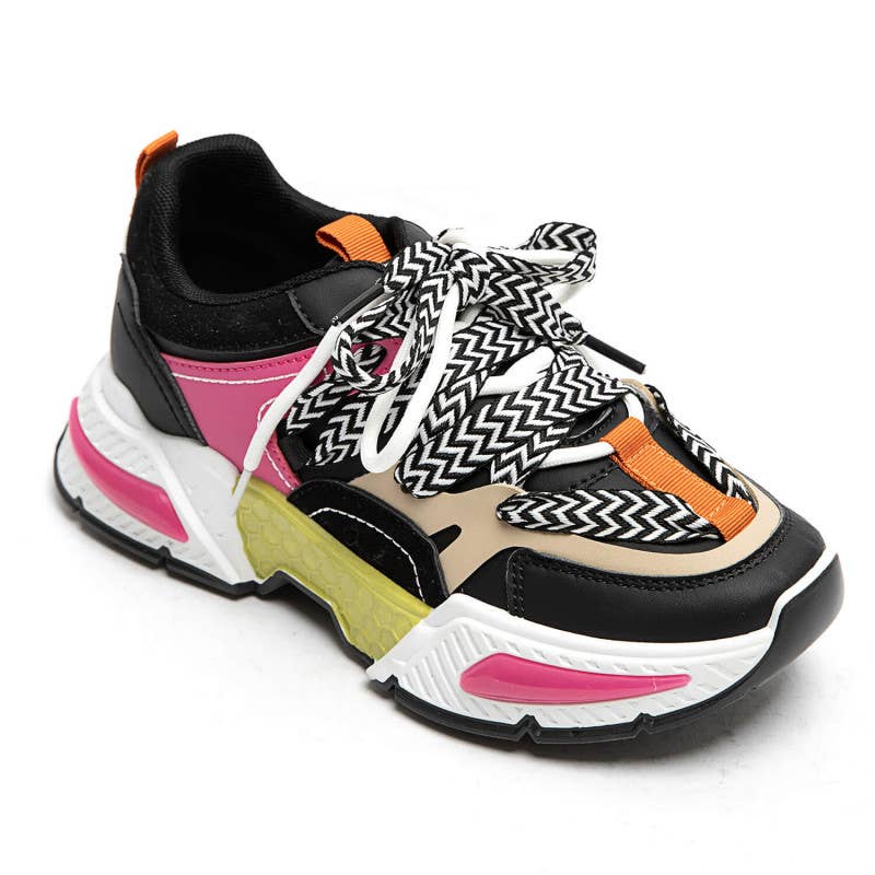 Nero Scarpa sportiva modello 8133 in vendita all'ingrosso su Faire12