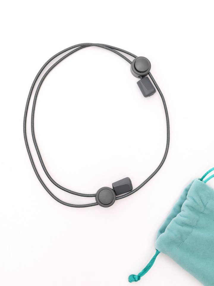 Verstelbare cropband in grijs voor wholesale door Bella Nova Style Co