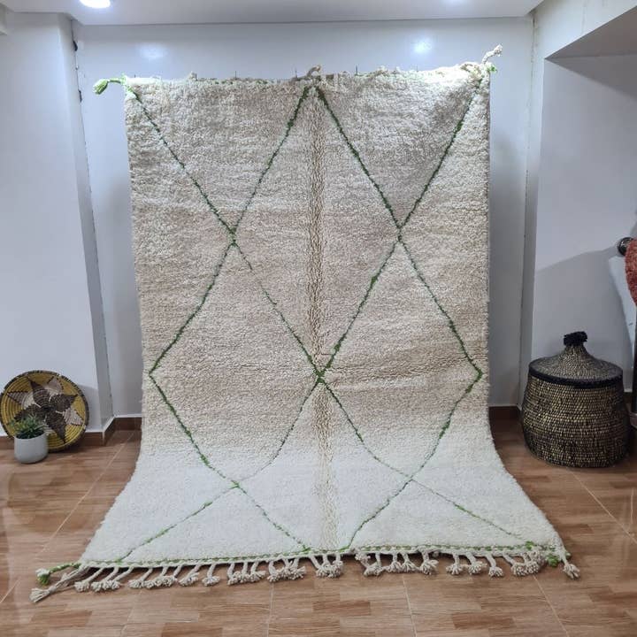 TAPIS FAITS MAIN TAPIS MAROCAINS 200 - 300 cm 116 pour la vente par Maroccarpets Poufs and pillows wholesale +31648976894